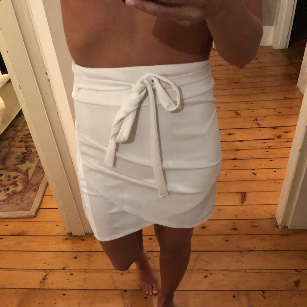 White tie skirt